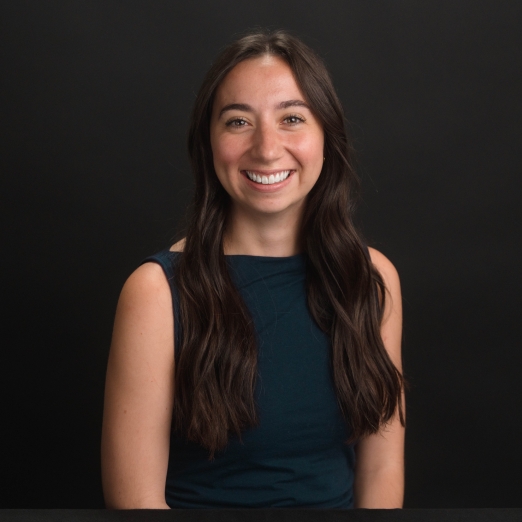 Thea Seibel - Graphic Designer